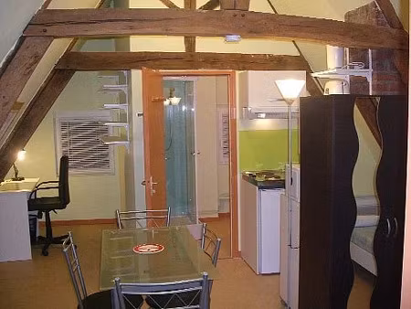location meublée appartement 1 pièce 25 m² à arras (62000)  450 €