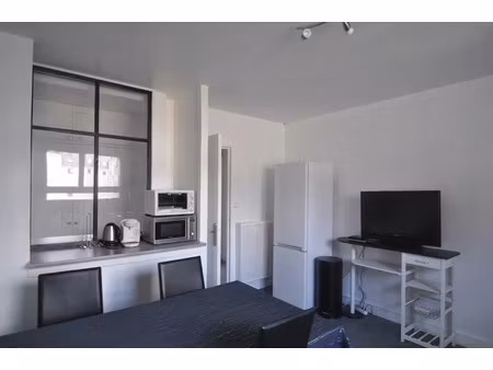 location meublée appartement 1 pièce 66 m² à tours (37000)  430 €