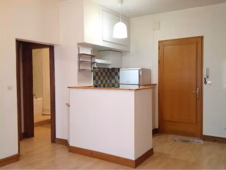 location appartement 2 pièces 34 m² à metz (57000)  485 €