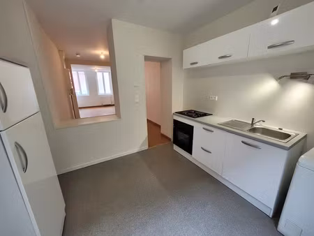 location appartement 1 pièce 33 m² à amiens (80000)  520 €
