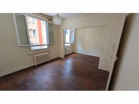 location appartement 2 pièces 50 m² à le havre (76600)  567 €