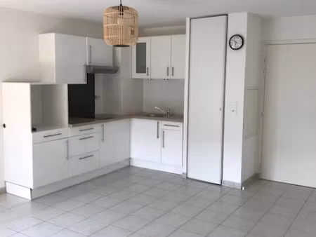 location appartement 2 pièces 42.6 m² à saint-brevin-les-pins (44250)  650 €