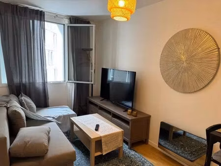 location meublée appartement 2 pièces 34 m² à boulogne-billancourt (92100)  1 600 €