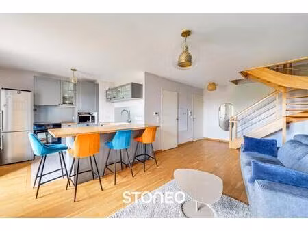 clamart centre - duplex en dernier etage - avec terrasse et vue dégagée sur jardin