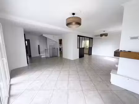maison de 7 chambres de luxe en location à la garde  provence-alpes-côte d'azur