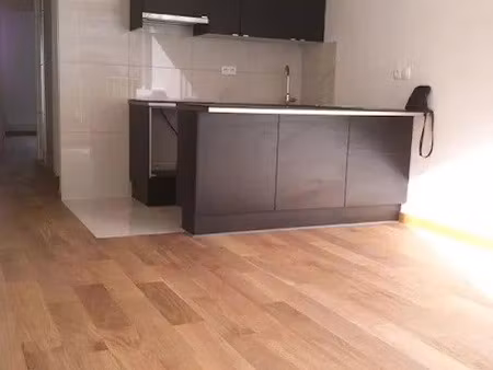 location meublée appartement 3 pièces 55 m² à paris 11ème (75011)  1 990 €