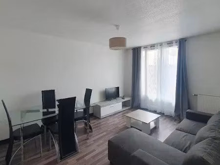 location meublée appartement 2 pièces 45 m² à grenoble (38000)  690 €