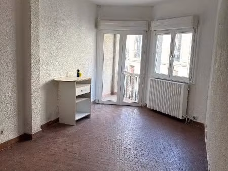 location appartement 3 pièces à bordeaux (33000)  930 €