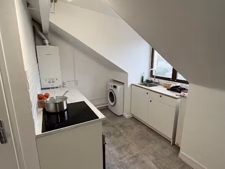 location meublée appartement 3 pièces 48 m² à melun (77000)  1 050 €