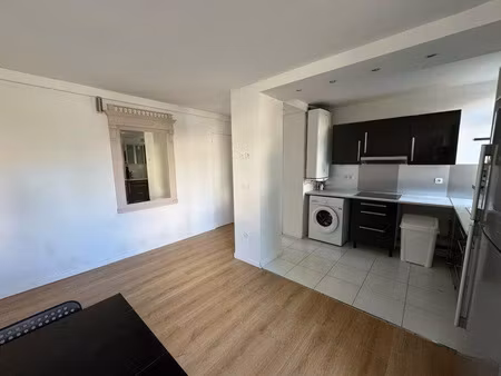 location meublée appartement 4 pièces 64 m² à saint-cloud (92210)  1 800 €