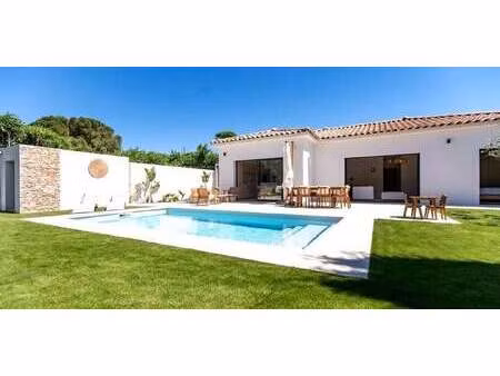 maison avec piscine et terrasse puget-sur-argens (83)