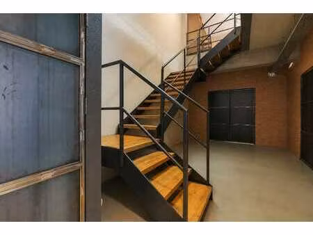 centraal gelegen loft met 3 slaapkamers (meer mogelijk)  ...