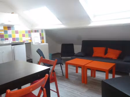 location meublée appartement 2 pièces 41 m² à lille (59000)  725 €