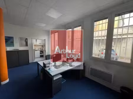 location bureaux sens 89100 118m²