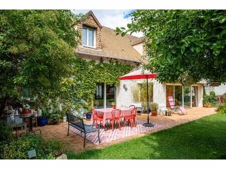 très belle villa 182m2 - piscine - terrain 1300m2 - dépendance