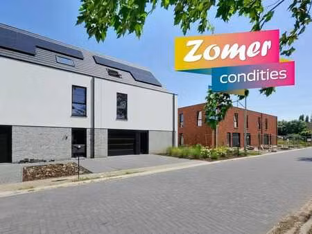 energiezuinige halfopen woning met garage en 3 tot 5 slpks