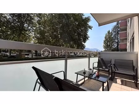 spacieux t5 de 105 m² avec place de parking et cave – résidence sécurisée