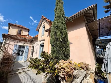 maison de maître: élégance  confort et jardin