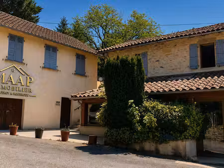 hôtel rénové  restaurant équipé et logement privatif – gorses (lot)