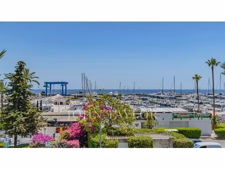 appartement 2 pièces avec vue mer - résidence de standing