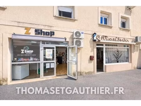 vente commerce le pontet 84130 111m²