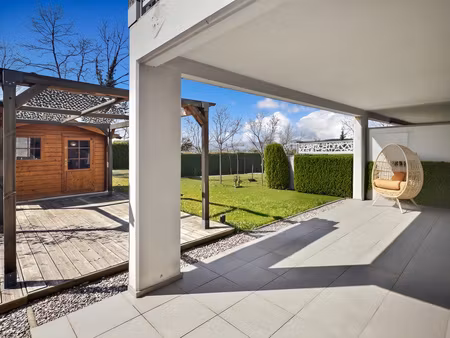 charmant t3 donnant sur un grand jardin au calme