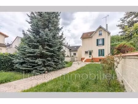 villa de luxe de 5 pièces en vente neuilly-plaisance  france