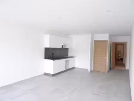 location appartement 4 pièces 86m² port vendres 66660