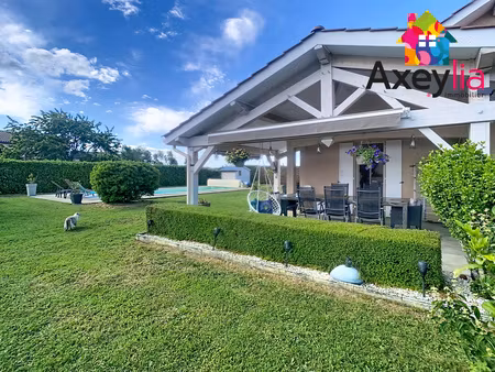 a vendre- secteur renaison - maison 4 chambres sur terrain avec piscine