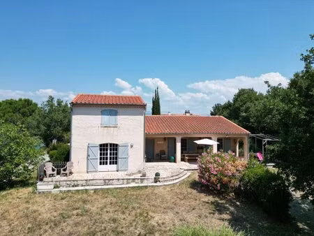 villa familiale avec fort potentiel 175 m2 habitable sous-sol 150m2 sur un terrain de...