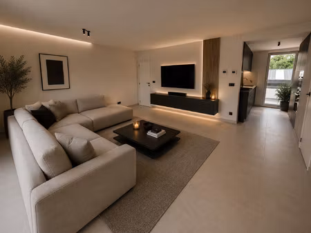 appartement te koop in spiere-helkijn met 2 slaapkamers