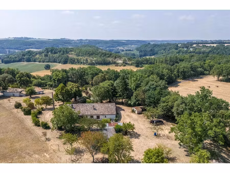 vente maison 7 pièces 152 m² à montaigu-de-quercy (82150)  239 000 €