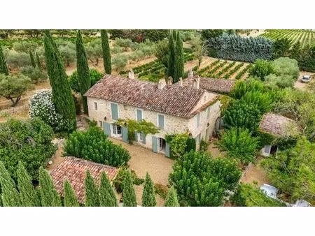 ferme haut de gamme de 11 pièces en vente entrecasteaux  france