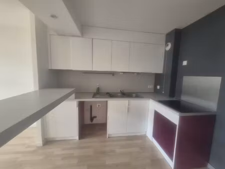 location appartement 3 pièces 67m² lille 59000