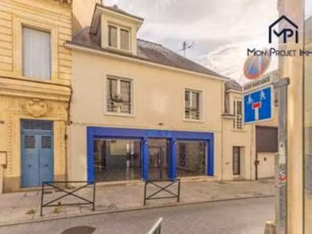 vente bureaux et commerces à laval (53000) : à vendre / 120m² laval