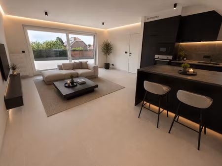 appartement te koop in spiere-helkijn met 2 slaapkamers