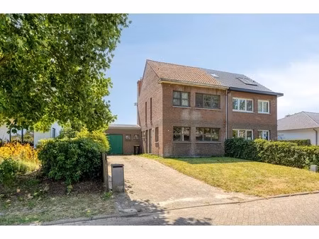 huis te koop in kalmthout met 3 slaapkamers
