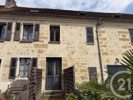 location appartement 2 pièces 49m² us 95450