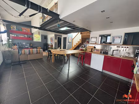 location appartement 5 pièces 103m²