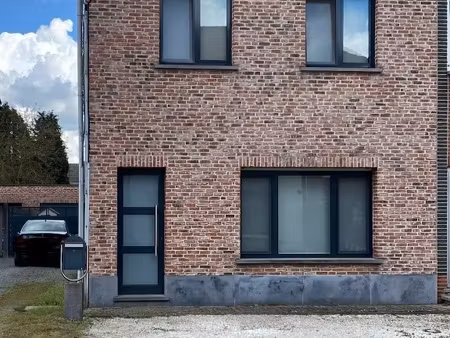 huis te koop in brasschaat met 3 slaapkamers