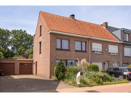 huis te koop in kapellen met 3 slaapkamers