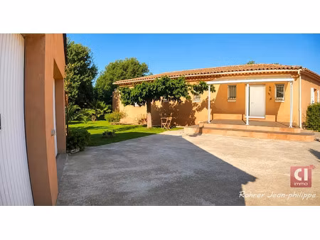 vente maison 5 pièces 213 m² à le luc (83340)  520 000 €