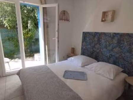 location appartement t1 meublé à cagnes-sur-mer (06800) : à louer t1 meublé / 12m² cagnes-