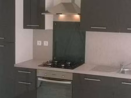 location appartement 2 pièces meublé à fouquenies (60000) : à louer 2 pièces meublé / 30m²