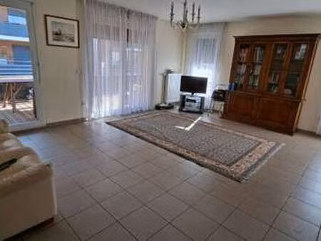 location appartement 3 pièces à tassin-la-demi-lune (69160) : à louer 3 pièces / 72m² tass