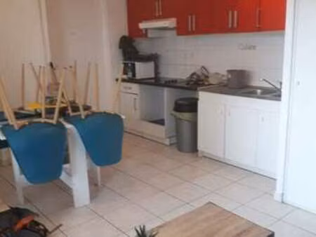 location appartement 3 pièces meublé à vénissieux (69200) : à louer 3 pièces meublé / 49m²