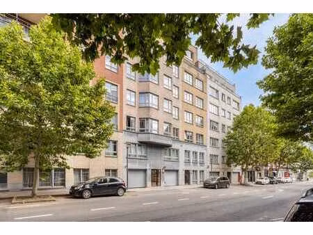 quartier plasky/diamant/reyers- app. 2 chambres + parking