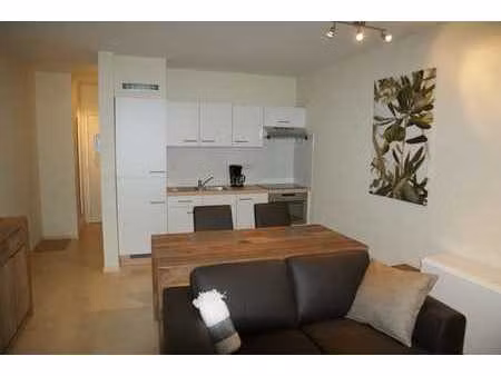 studio moderne  meublé superbement situé