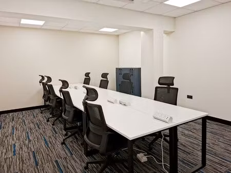bureaux à louer à dumolinlaan 1 courtrai (vwd18198)