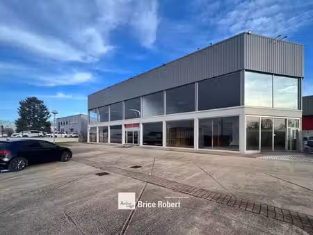 location local d’activités lissieu 69380 423m²